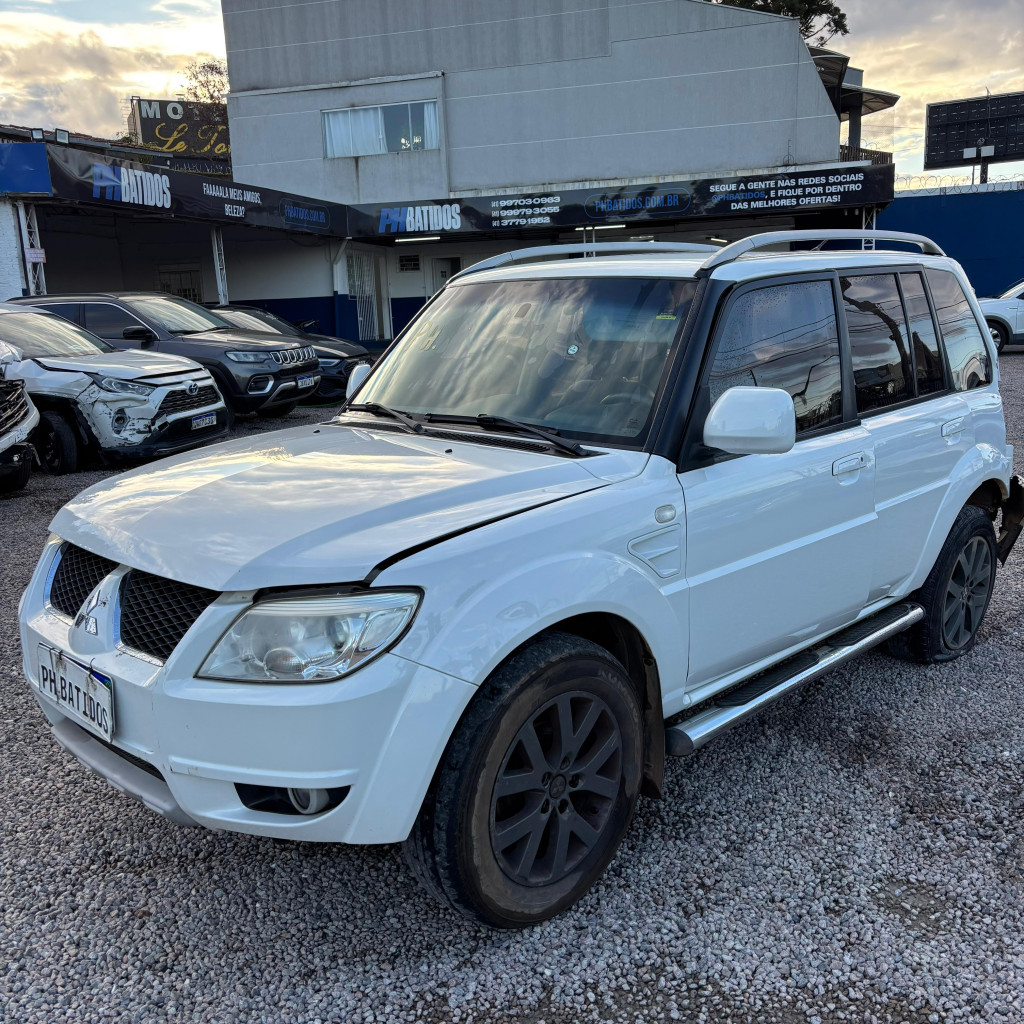 MITSUBISHI PAJERO TR4 2.0 4X2 16V GASOLINA 4P AUTOMÁTICO