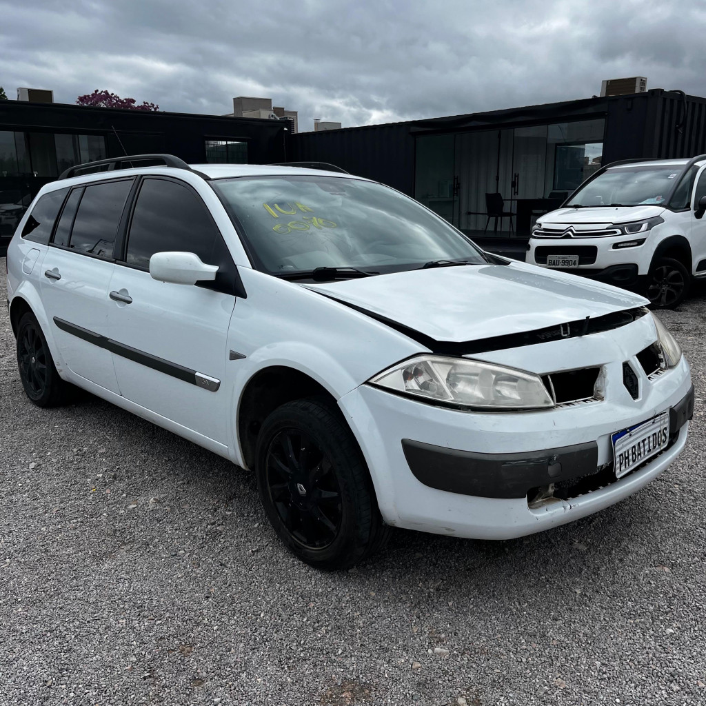 RENAULT MEGANE 1.6 DYNAMIQUE GRAND TOUR 16V FLEX 4P MANUAL