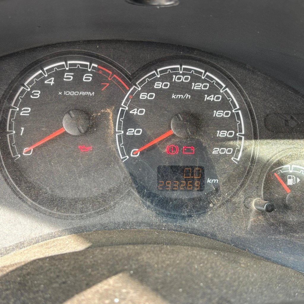 Imagem do veículo CHEVROLET CLASSIC 1.6 MPFI LIFE 8V FLEX 4P MANUAL