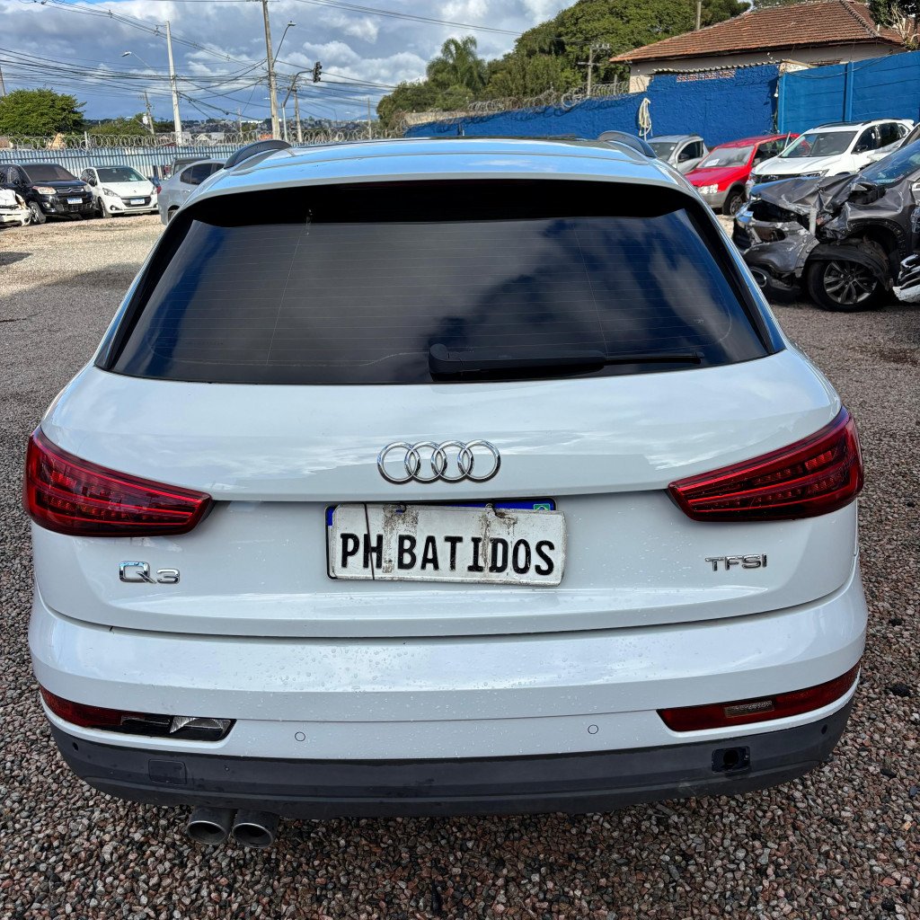 Imagem do veículo AUDI Q3 1.4 TFSI FLEX PRESTIGE S TRONIC