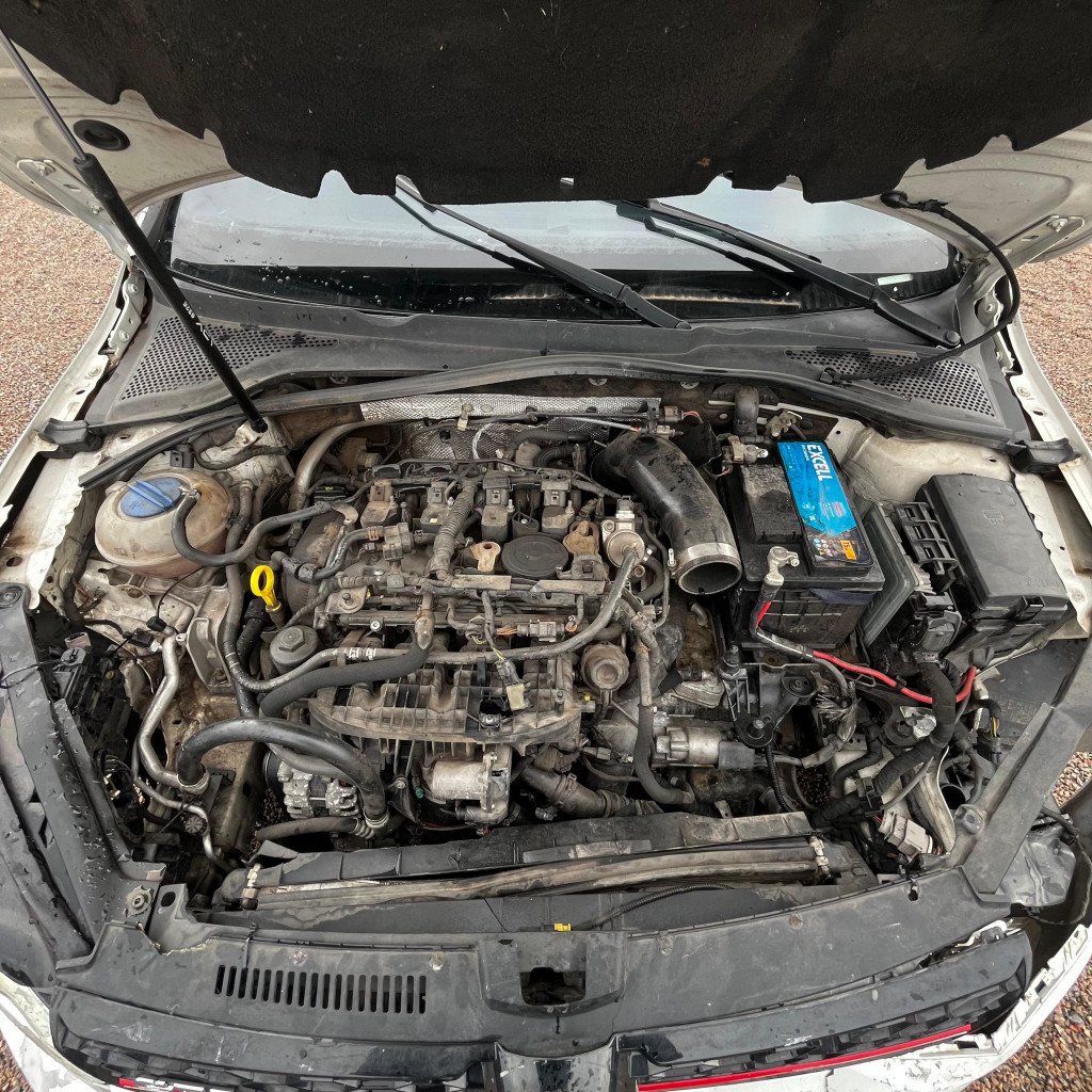 Imagem do veículo VOLKSWAGEN GOLF 2.0 350 TSI GASOLINA GTI DSG