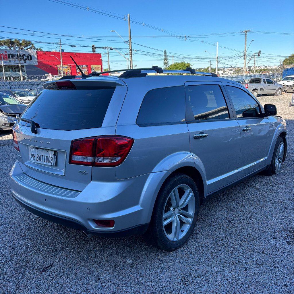 Imagem do veículo DODGE JOURNEY 3.6 RT AWD V6 GASOLINA 4P AUTOMÁTICO