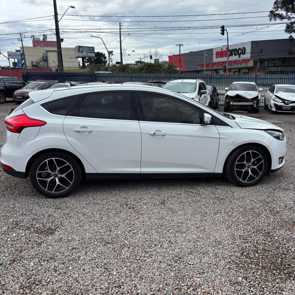 Imagem do veículo FORD FOCUS 2.0 TITANIUM PLUS 16V FLEX 4P POWERSHIFT