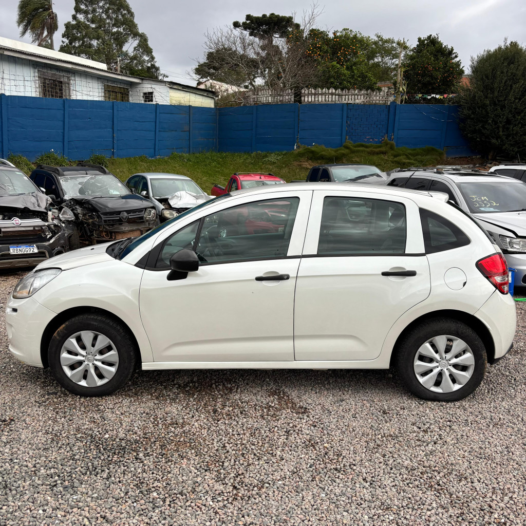 Imagem do veículo CITROËN C3 1.5 ORIGINE 8V FLEX 4P MANUAL