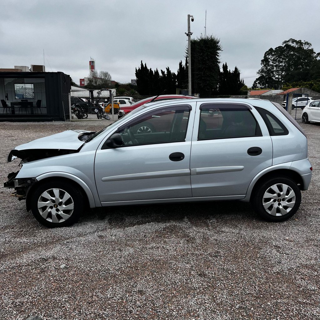 Imagem do veículo CHEVROLET CORSA 1.0 MPFI MAXX 8V FLEX 4P MANUAL