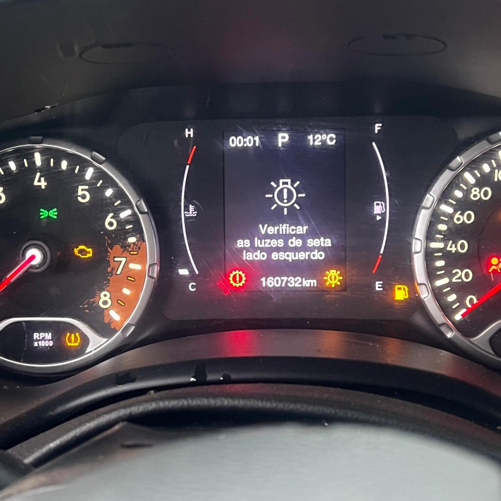 Imagem do veículo JEEP RENEGADE 1.8 16V FLEX LONGITUDE 4P AUTOMÁTICO