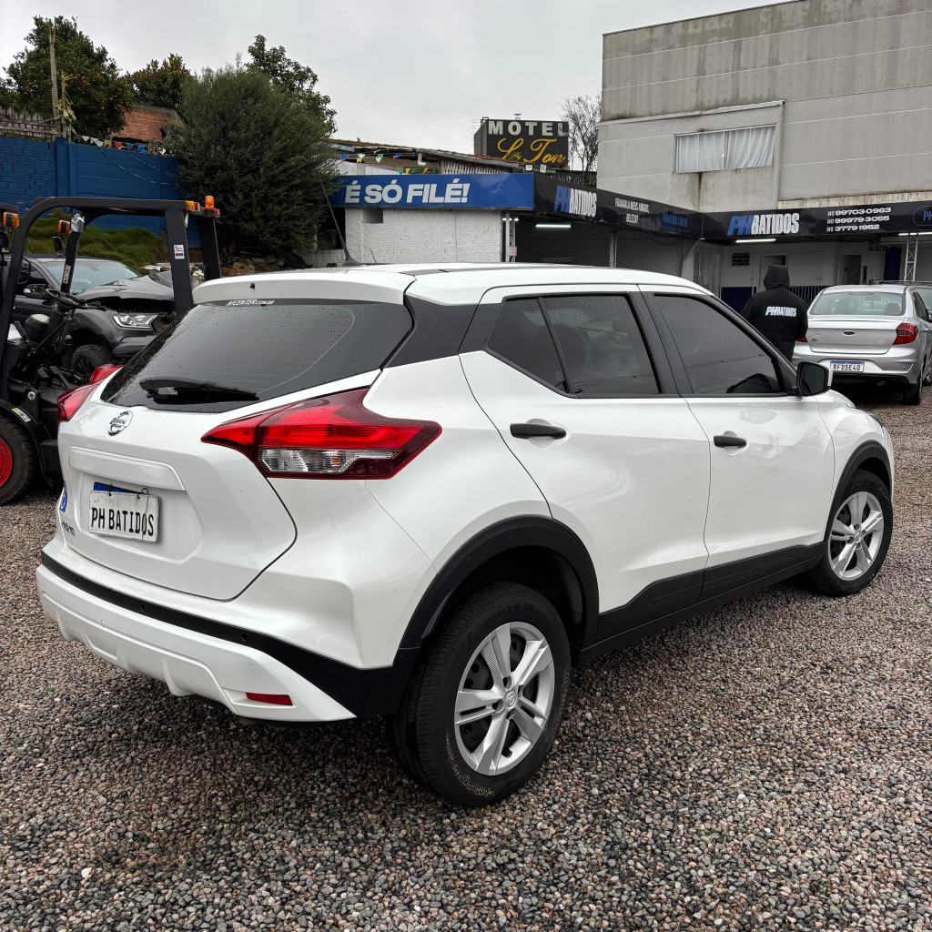 Imagem do veículo NISSAN KICKS 1.6 16V FLEXSTART ACTIVE XTRONIC
