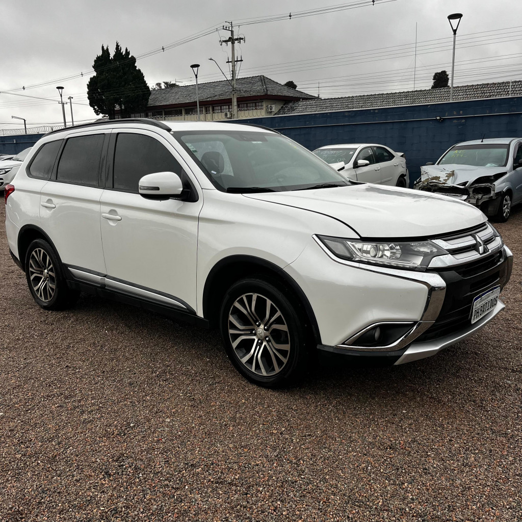MITSUBISHI OUTLANDER 2.0 16V GASOLINA 4P AUTOMÁTICO