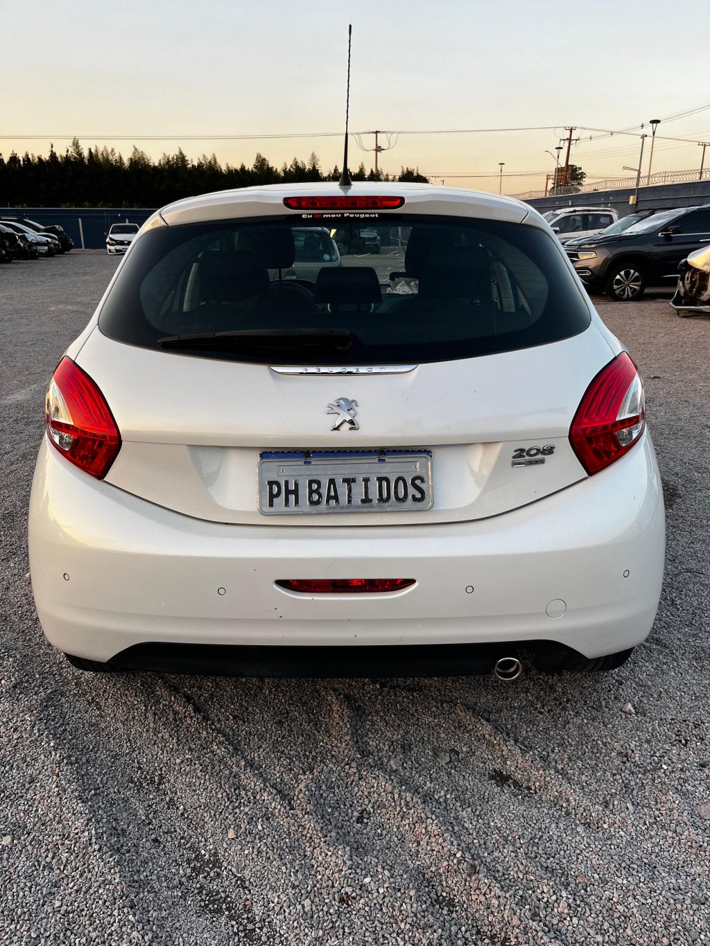 Imagem do veículo PEUGEOT 208 1.6 GRIFFE 16V FLEX 4P AUTOMÁTICO