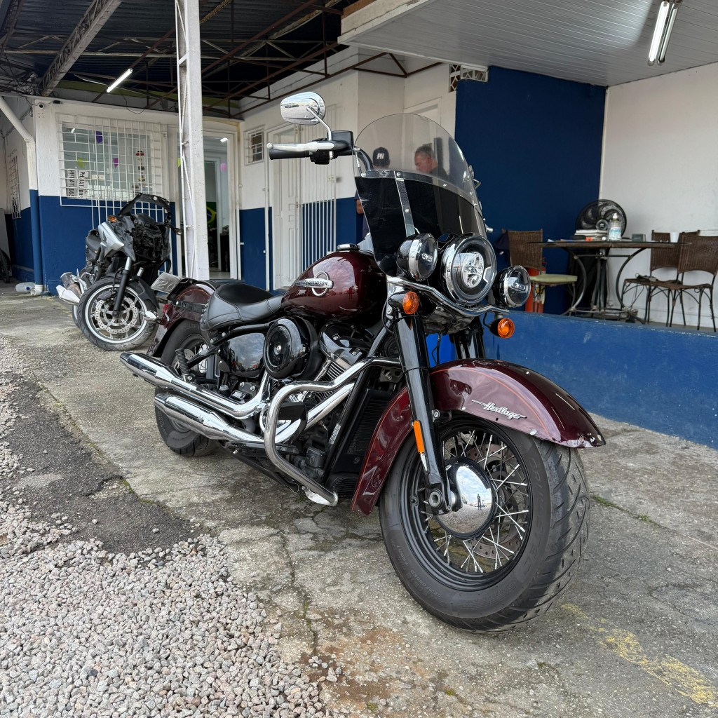 Harley Davidson Heritage Softail Classic