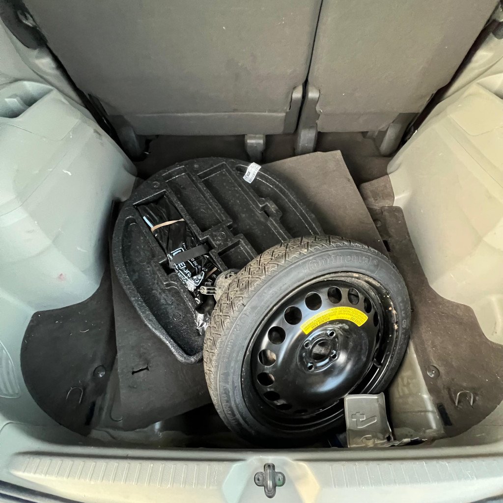 Imagem do veículo CHEVROLET SPIN 1.8 LT 8V FLEX 4P AUTOMÁTICO