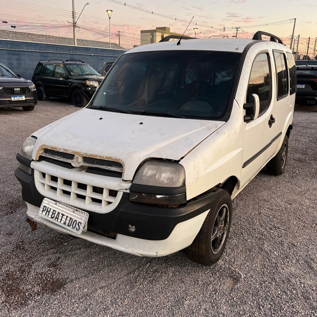 FIAT DOBLÒ 1.8 MPI ELX 8V FLEX 4P MANUAL
