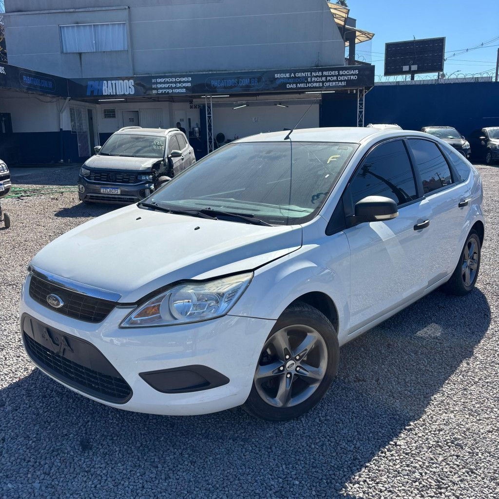 FORD FOCUS 1.6 S HATCH 16V FLEX 4P AUTOMÁTICO