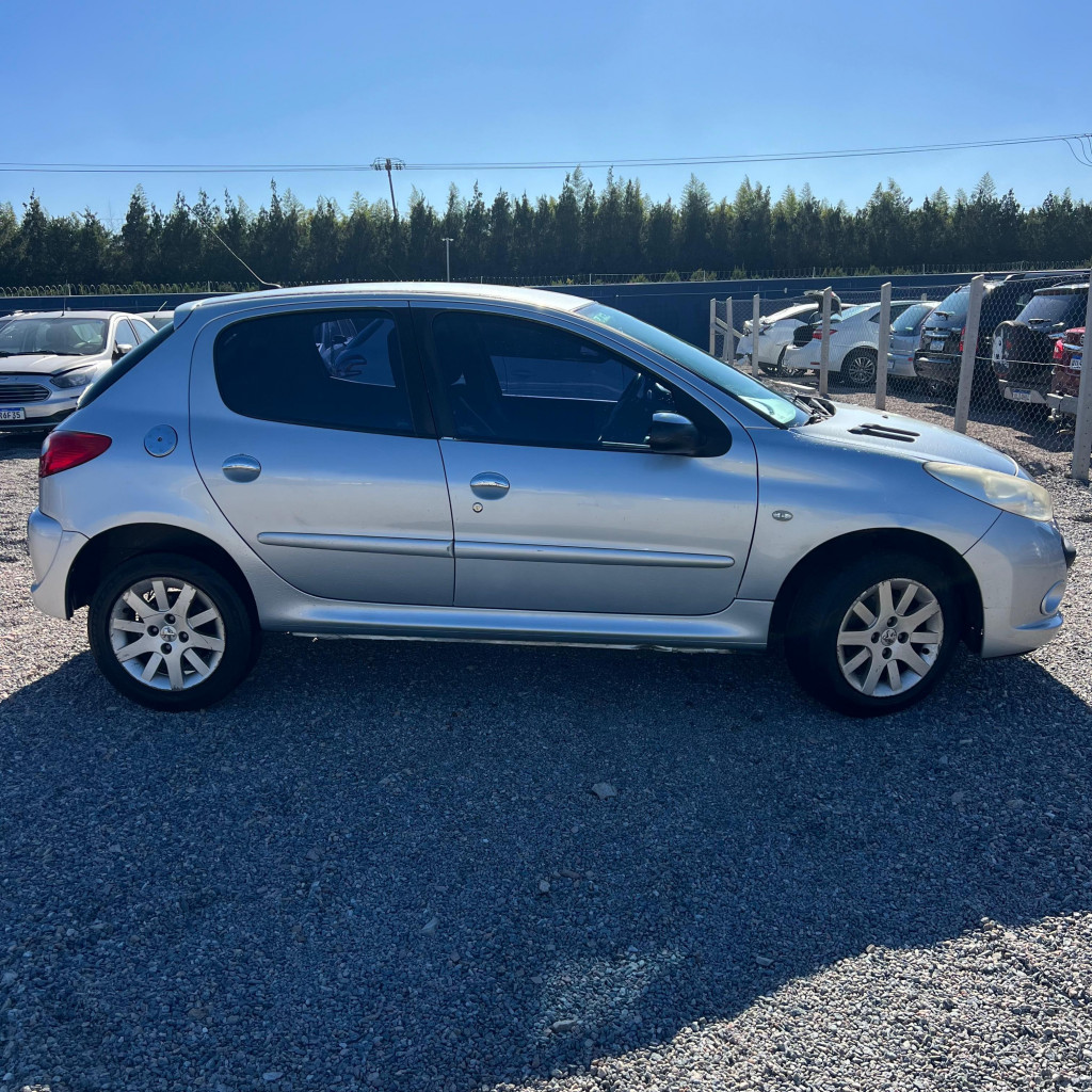 Imagem do veículo PEUGEOT 207 1.6 XS 16V FLEX 4P AUTOMÁTICO