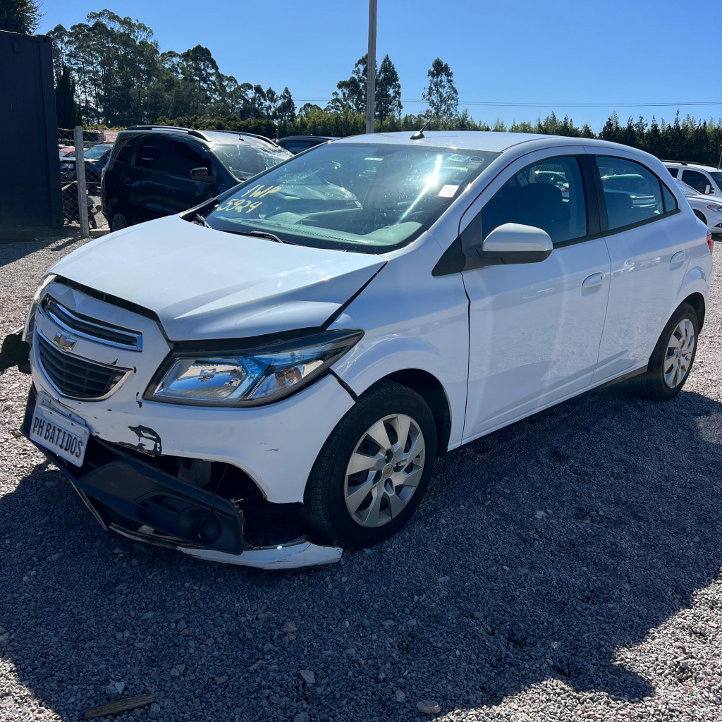 Imagem do veículo CHEVROLET ONIX 1.4 MPFI LT 8V FLEX 4P MANUAL