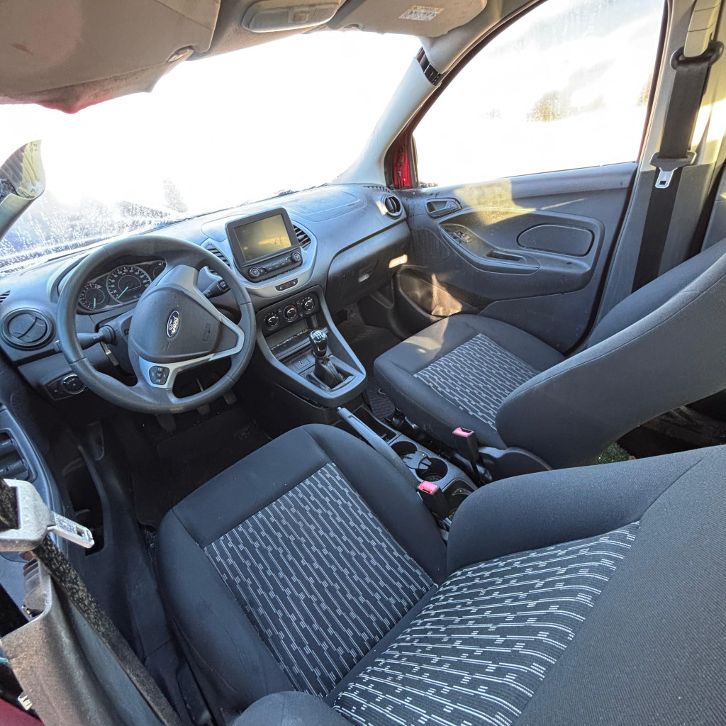 Imagem do veículo FORD KA 1.5 SE PLUS 16V FLEX 4P MANUAL