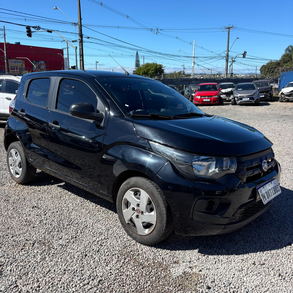 FIAT MOBI 1.0 8V EVO FLEX LIKE. MANUAL