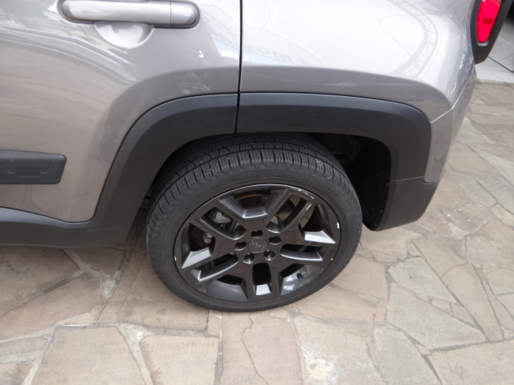 Imagem do veículo JEEP RENEGADE 1.8 16V FLEX LIMITED 4P AUTOMÁTICO