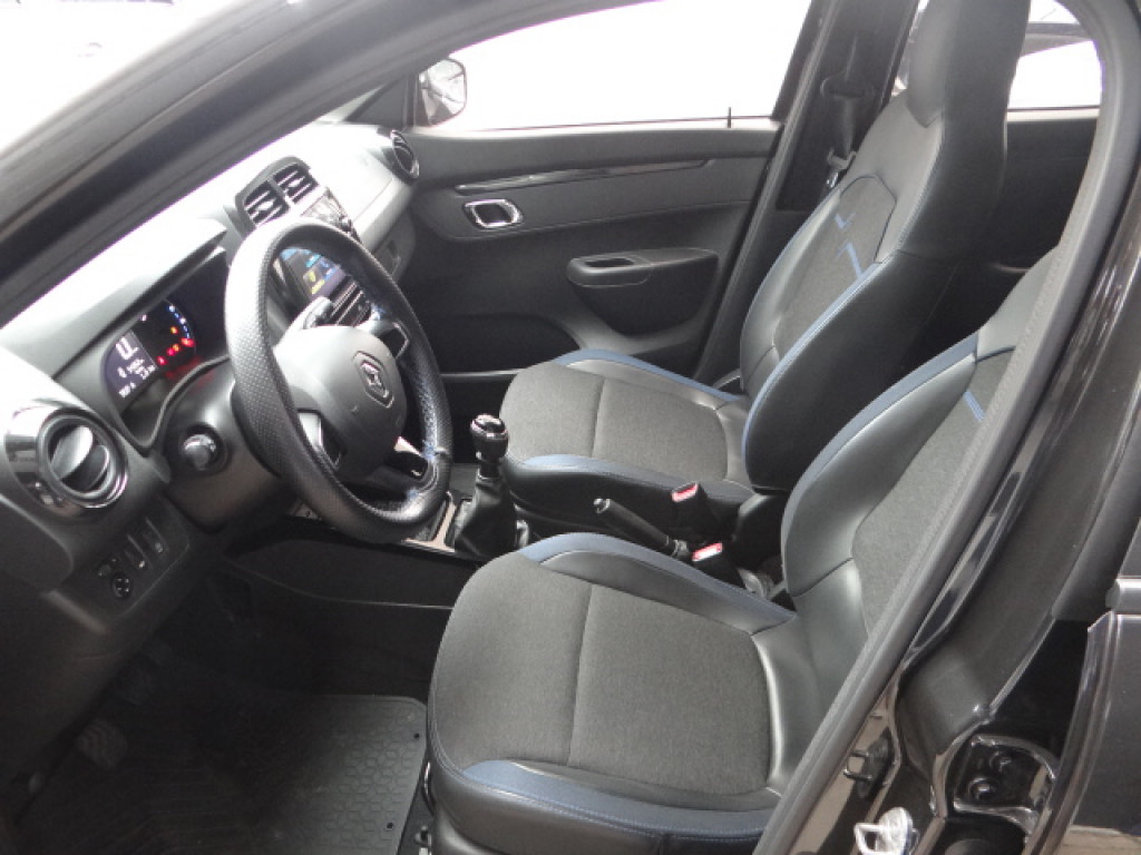 Imagem do veículo RENAULT KWID 1.0 12V SCE FLEX INTENSE MANUAL