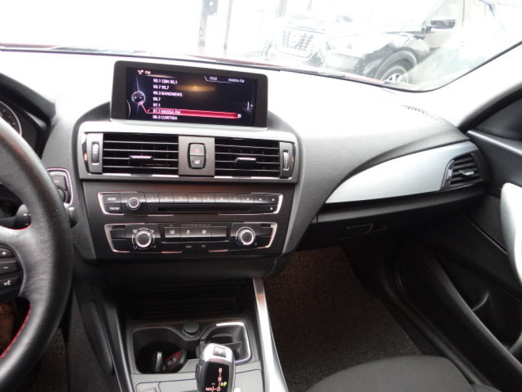 Imagem do veículo BMW 118i 1.6 SPORT GP 16V TURBO GASOLINA 4P AUTOMÁTICO