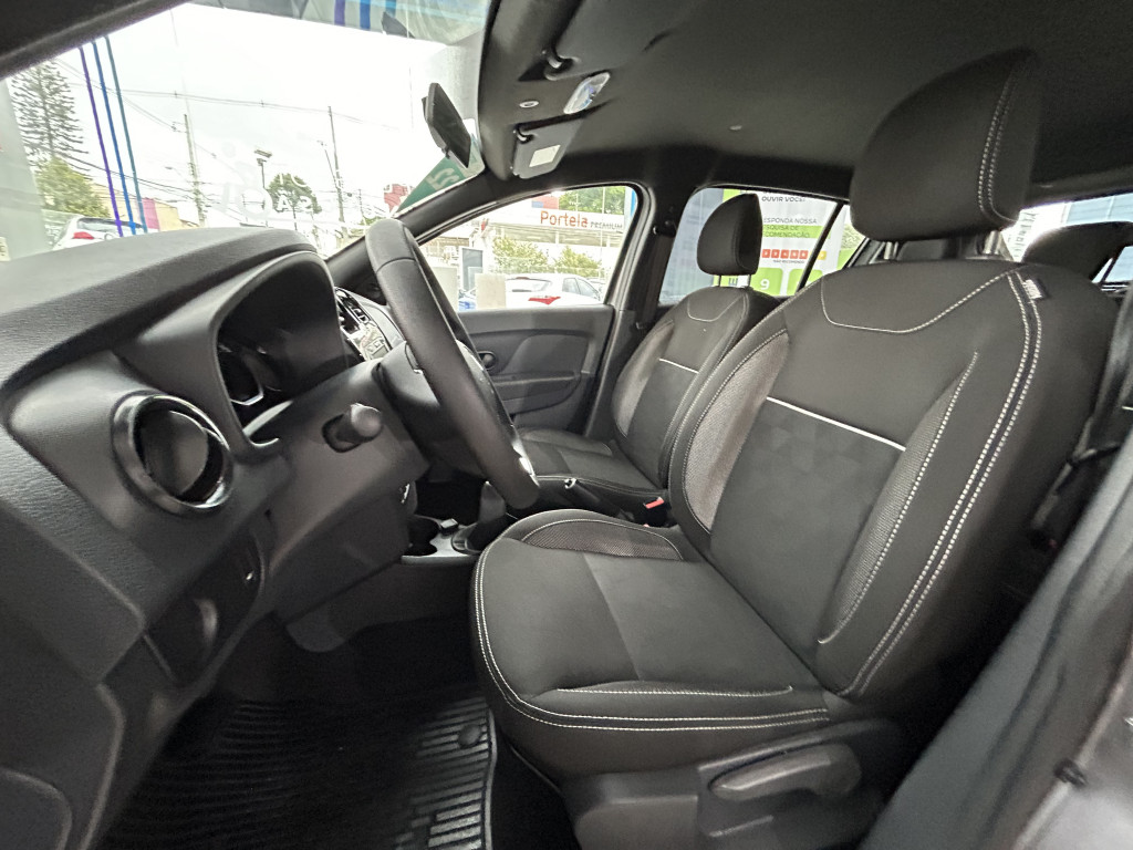 Imagem do veículo RENAULT SANDERO 1.0 12V SCE FLEX ZEN MANUAL