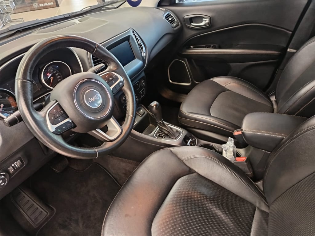 Imagem do veículo JEEP COMPASS 2.0 16V FLEX SPORT AUTOMÁTICO