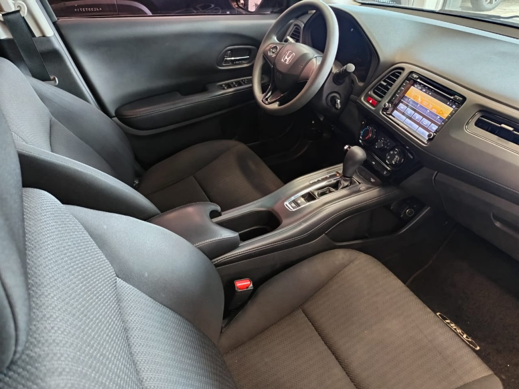 Imagem do veículo HONDA HR-V 1.8 16V FLEX LX 4P AUTOMÁTICO