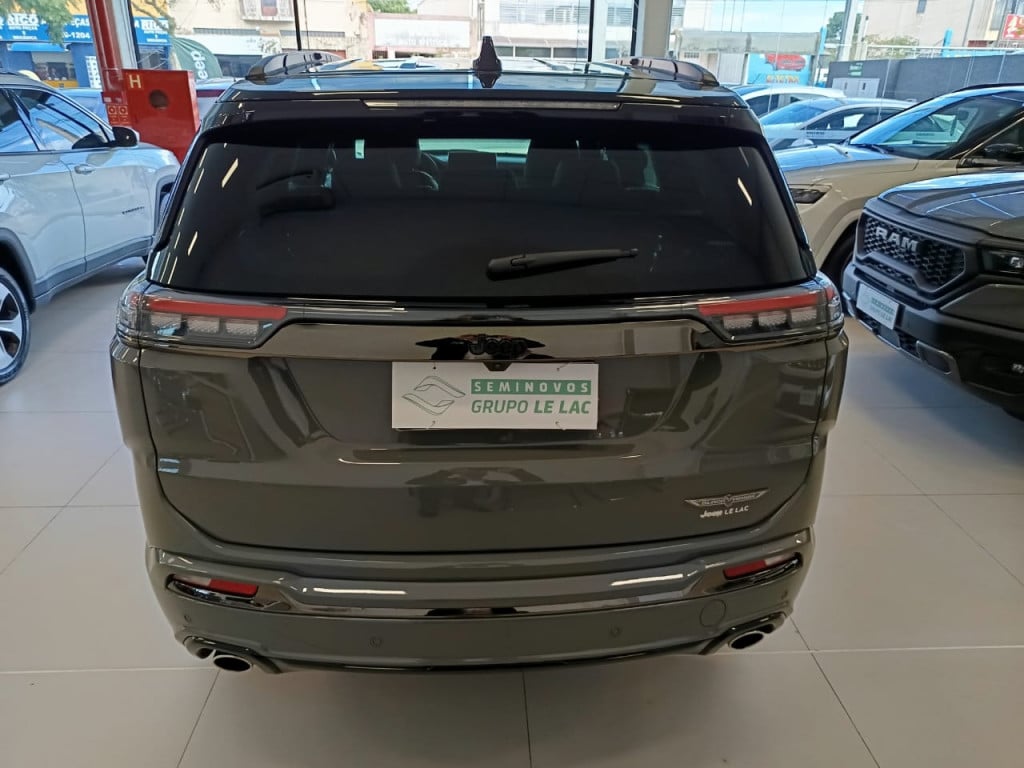 Imagem do veículo JEEP COMMANDER 2.0 HURRICANE 4 TURBO GASOLINA BLACKHAWK AT9
