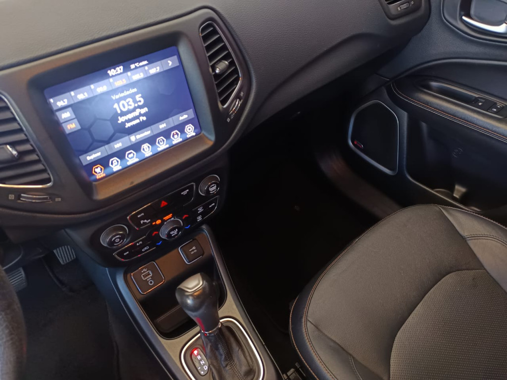 Imagem do veículo JEEP COMPASS 2.0 16V FLEX LONGITUDE AUTOMÁTICO