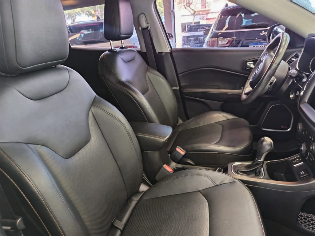 Imagem do veículo JEEP COMPASS 2.0 16V FLEX LONGITUDE AUTOMÁTICO