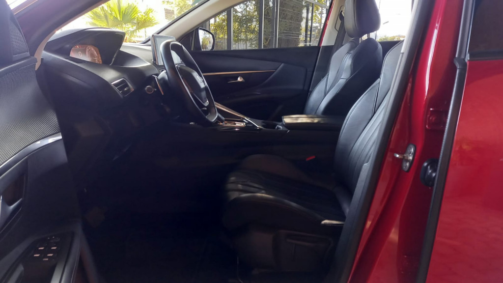 Imagem do veículo PEUGEOT 3008 1.6 ALLURE THP 16V GASOLINA 4P AUTOMÁTICO