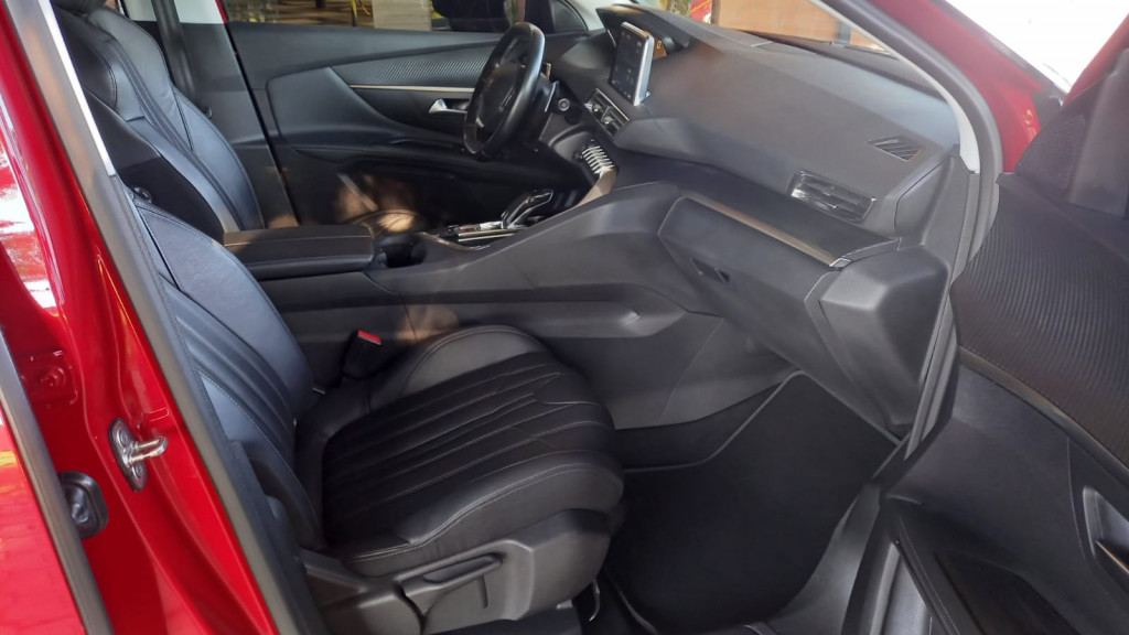 Imagem do veículo PEUGEOT 3008 1.6 ALLURE THP 16V GASOLINA 4P AUTOMÁTICO