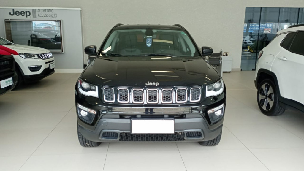 Imagem do veículo JEEP COMPASS 2.0 16V DIESEL LONGITUDE 4X4 AUTOMÁTICO