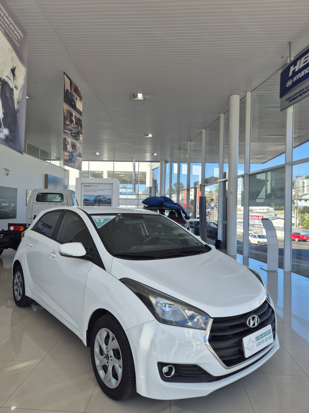 Imagem do veículo HYUNDAI HB20 1.0 COMFORT 12V FLEX 4P MANUAL