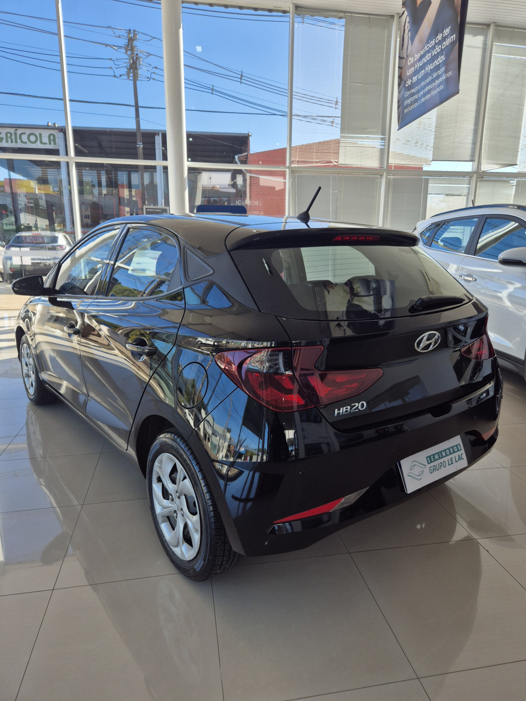 Imagem do veículo HYUNDAI HB20 1.0 12V FLEX VISION MANUAL