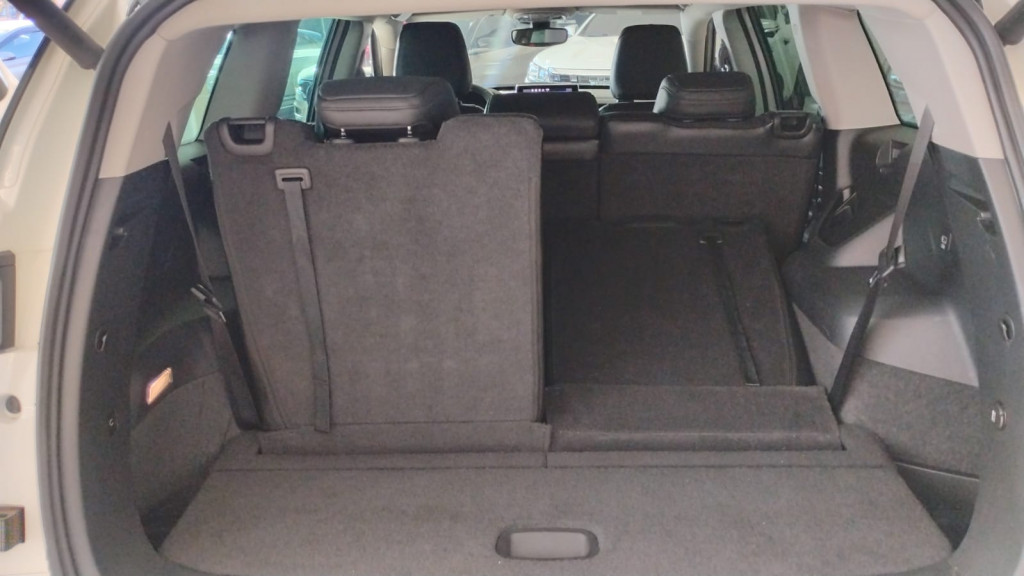 Imagem do veículo JEEP COMMANDER Limited T270 1.3 TB Flex Aut.