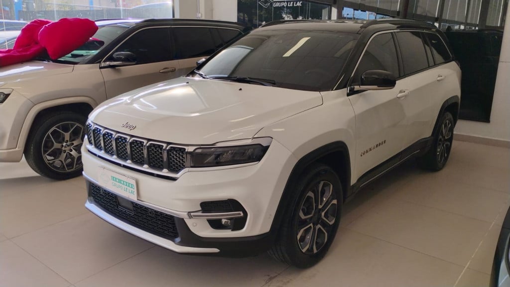 Imagem do veículo JEEP COMMANDER Limited T270 1.3 TB Flex Aut.