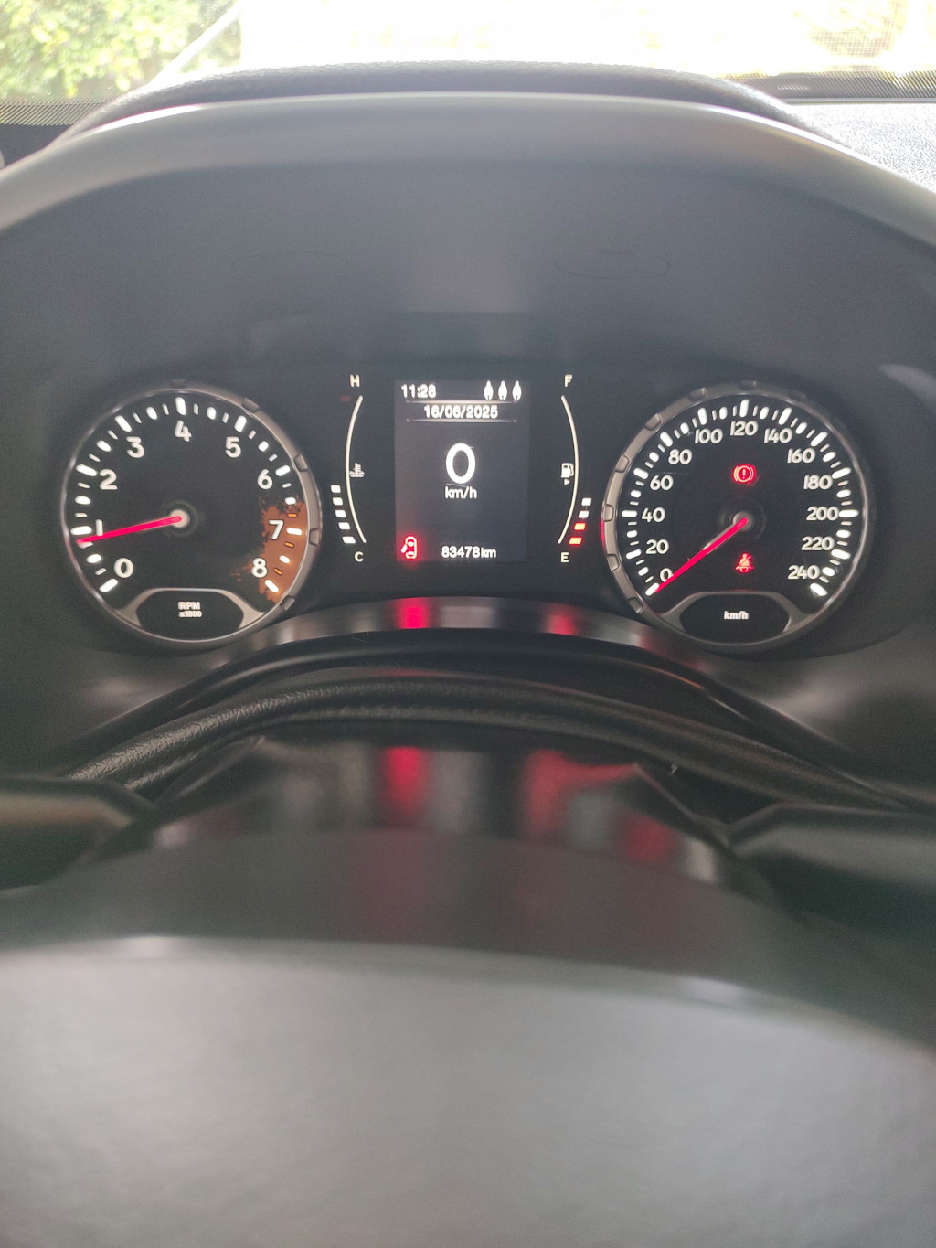 Imagem do veículo JEEP RENEGADE 1.8 16V FLEX SPORT 4P MANUAL