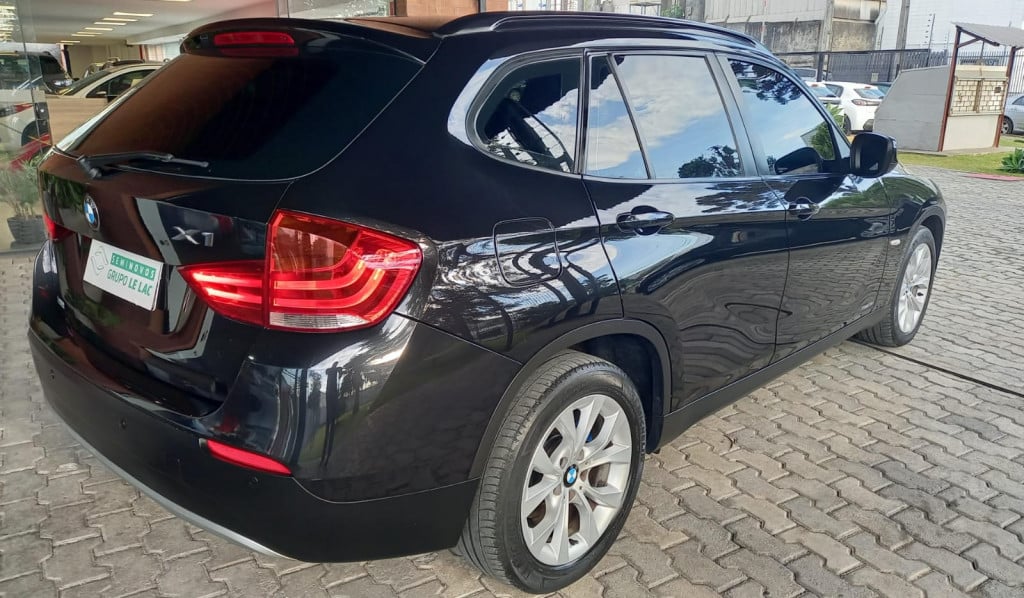 Imagem do veículo BMW X1 2.0 18I S-DRIVE 4X2 16V GASOLINA 4P AUTOMÁTICO