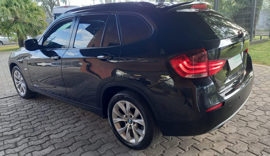 Imagem do veículo BMW X1 2.0 18I S-DRIVE 4X2 16V GASOLINA 4P AUTOMÁTICO