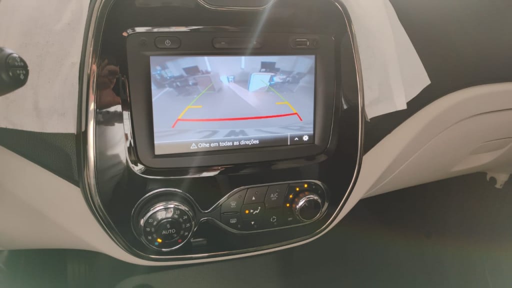 Imagem do veículo RENAULT CAPTUR 1.6 16V SCE FLEX INTENSE X-TRONIC