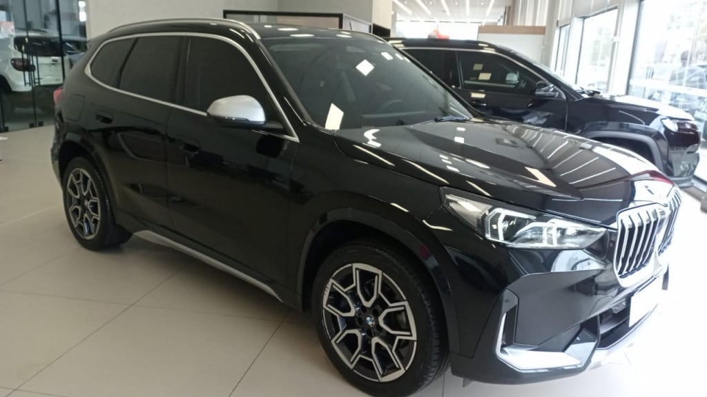 Imagem do veículo BMW X1 2.0 16V TURBO ACTIVEFLEX SDRIVE20I X-LINE 4P AUTOMÁTICO