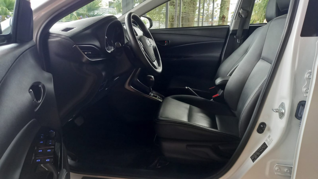 Imagem do veículo TOYOTA YARIS 1.5 16V FLEX SEDAN XLS CONNECT MULTIDRIVE