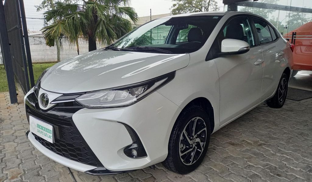 Imagem do veículo TOYOTA YARIS 1.5 16V FLEX SEDAN XLS CONNECT MULTIDRIVE