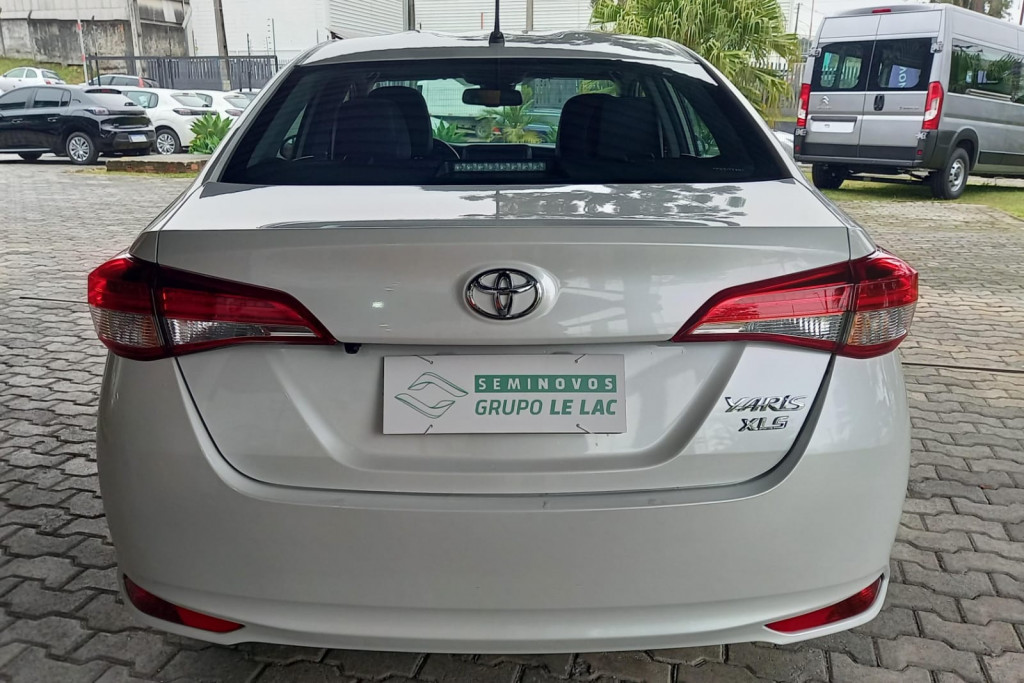 Imagem do veículo TOYOTA YARIS 1.5 16V FLEX SEDAN XLS CONNECT MULTIDRIVE
