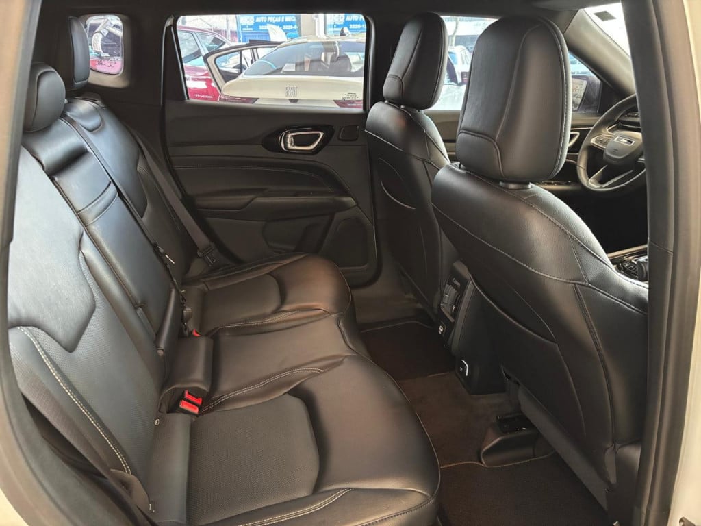 Imagem do veículo JEEP COMPASS T270 80 Anos 1.3 TB 4x2 Flex Aut