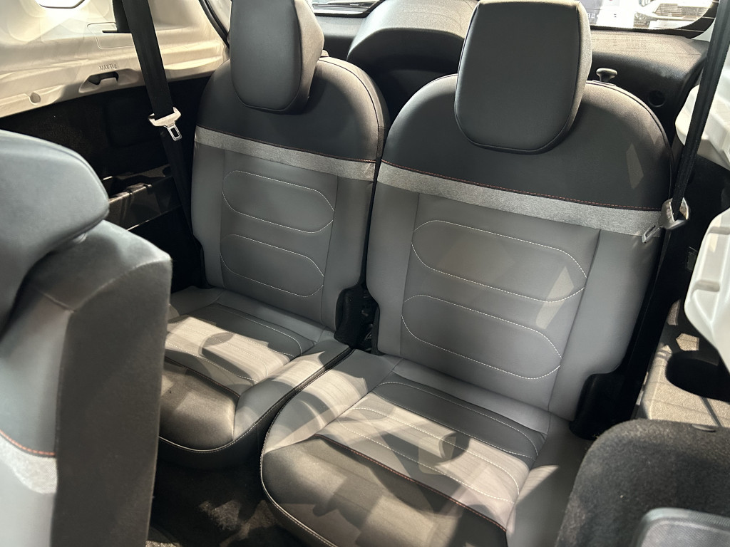 Imagem do veículo CITROËN C3 AIRCROSS 1.0 SHINE TURBO FLEX 200 7L CVT