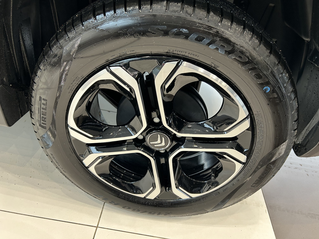 Imagem do veículo CITROËN C3 AIRCROSS 1.0 SHINE TURBO FLEX 200 7L CVT