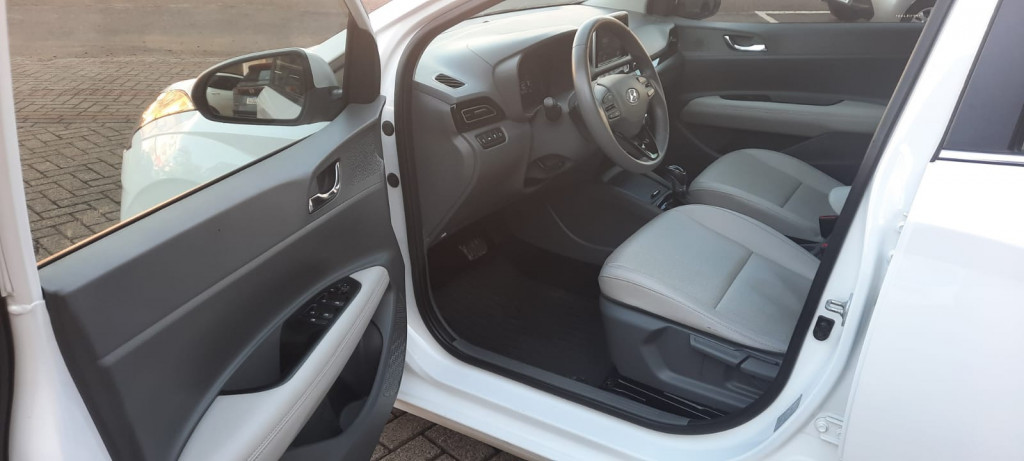 Imagem do veículo HYUNDAI HB20S 1.0 TGDI FLEX DIAMOND PLUS AUTOMÁTICO