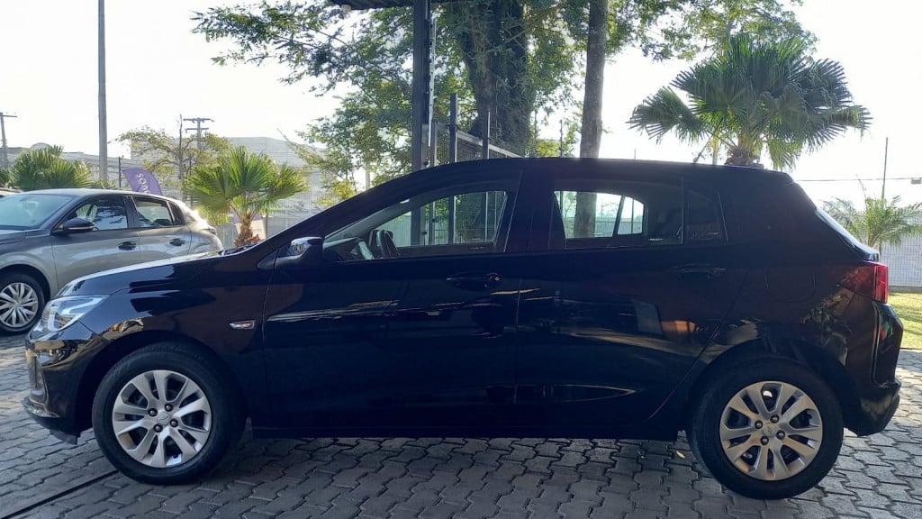 Imagem do veículo CHEVROLET ONIX 1.0 FLEX LT MANUAL